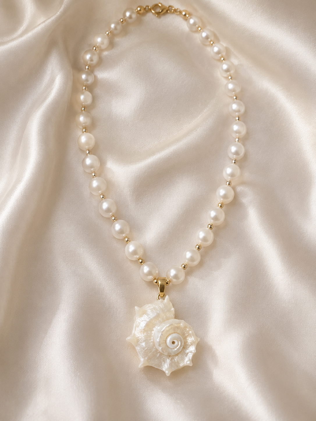 LUNA SHELL PEARL